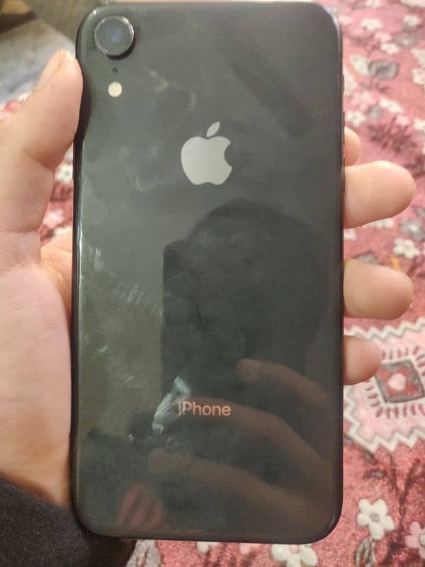 IPHONE XR FOR SALE 64GB 1