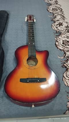 Casme Acoustic Guitar with Bag