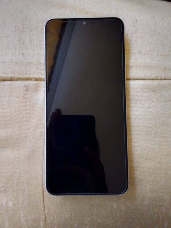 Samsung A05s 6/128 with charger 1