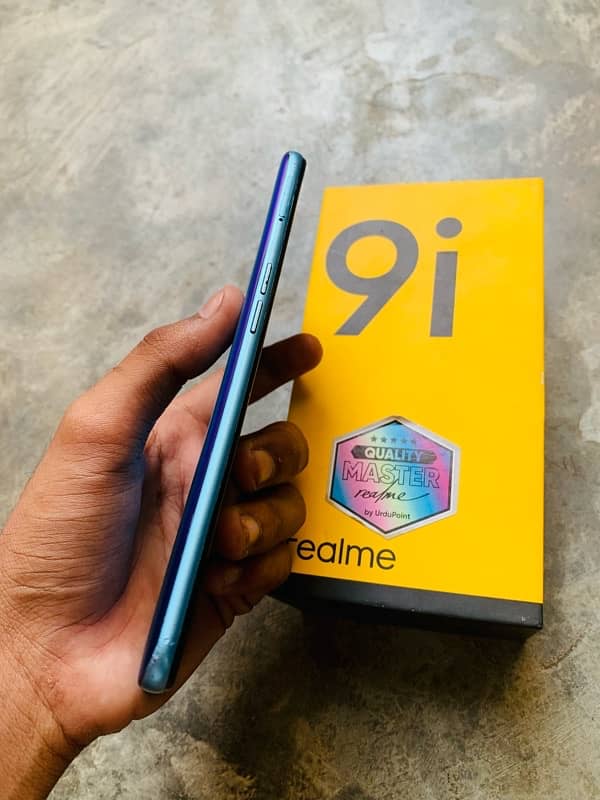 Realme 9i (6+4/128) with box 5