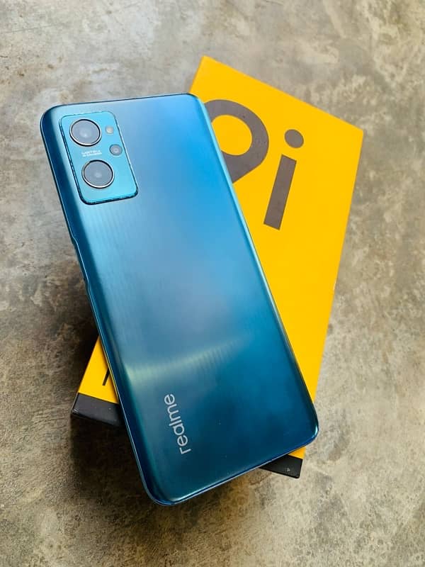 Realme 9i (6+4/128) with box 8