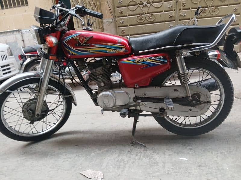 Treet China 125 CC 18 Model 0