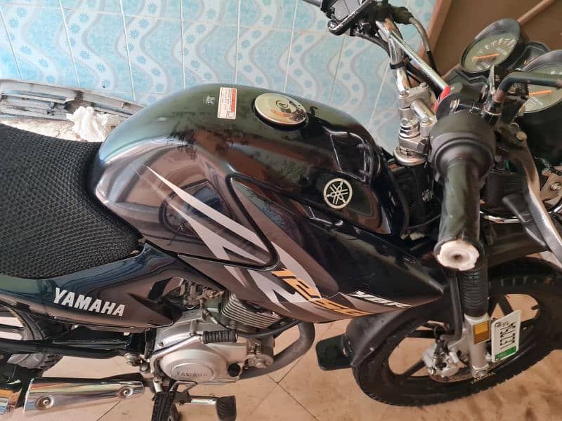 YAMAHA YBR 125G 1