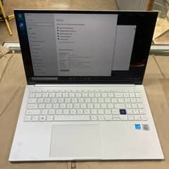 laptop core i7 10th gen Touch screen hp elitebook 5593