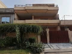 House For sale In Rs. 27000000