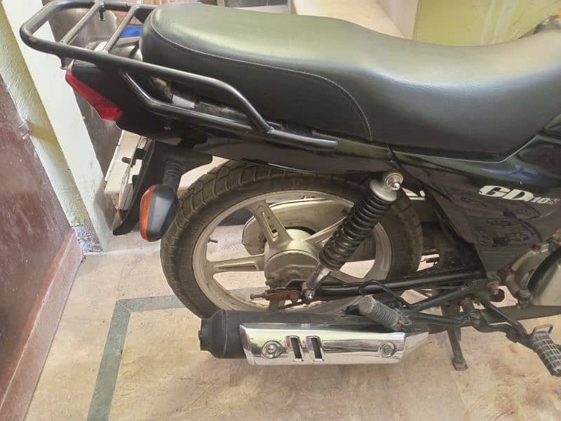 Suzuki GD 110 2