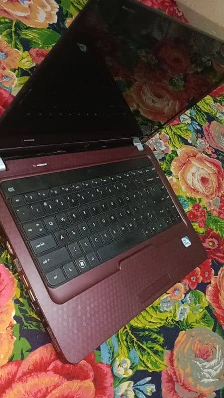 Second hand HP laptop in good condition 2