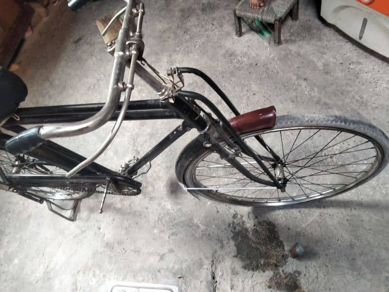 Bicycle used butt new condition 5