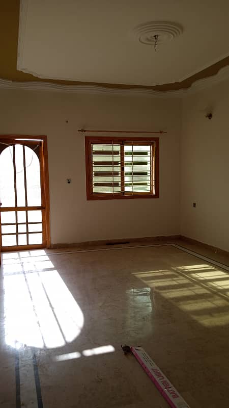 Well Mentain 3 Bed D/D Upper Portion Available For Rent Prime Location Gulshan-E-Iqbal 13D-1 8