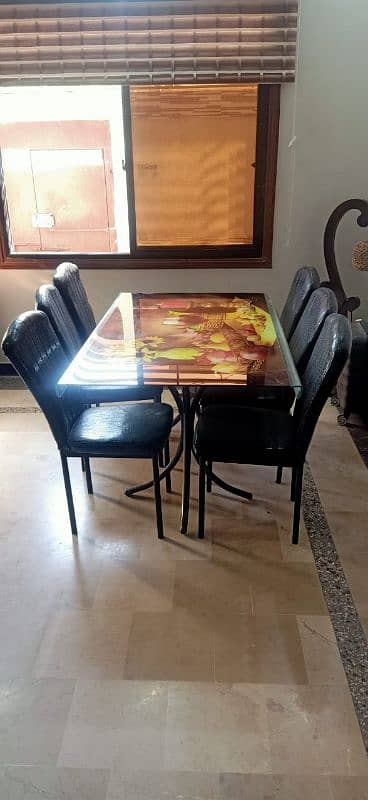 Dinning Table with chairs 6