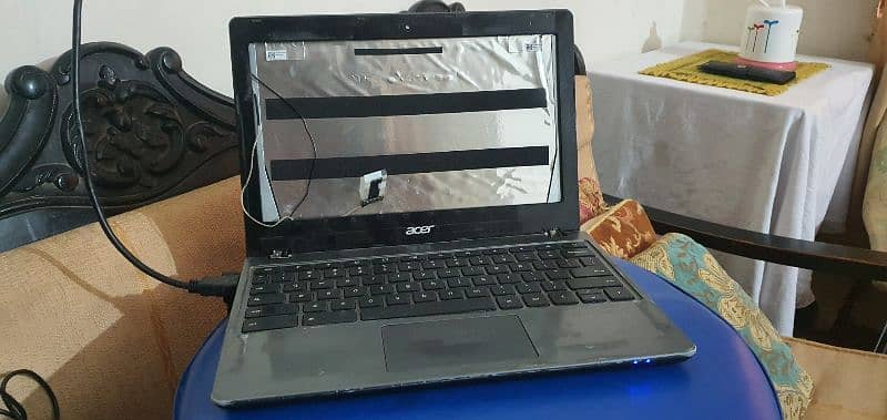 Acer Chromebook C740 1