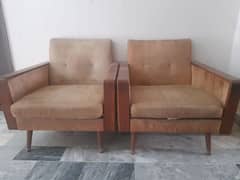 Used Old sofas set for 9 people only 20,000