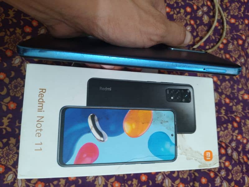 Redmi Note 11 Box + Charger 6/128 1