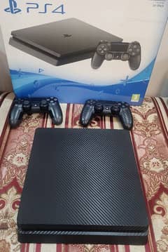 PS4