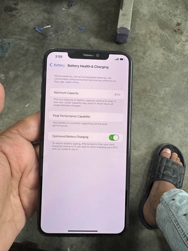 iphone xsmax 256 gb non pta 81 bh 4