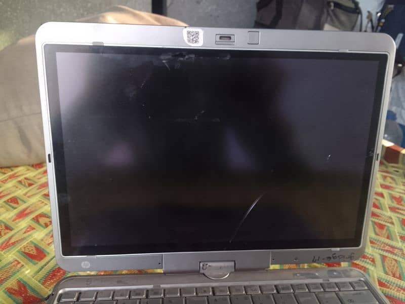 5 generation HP laptop urgent for sale 8