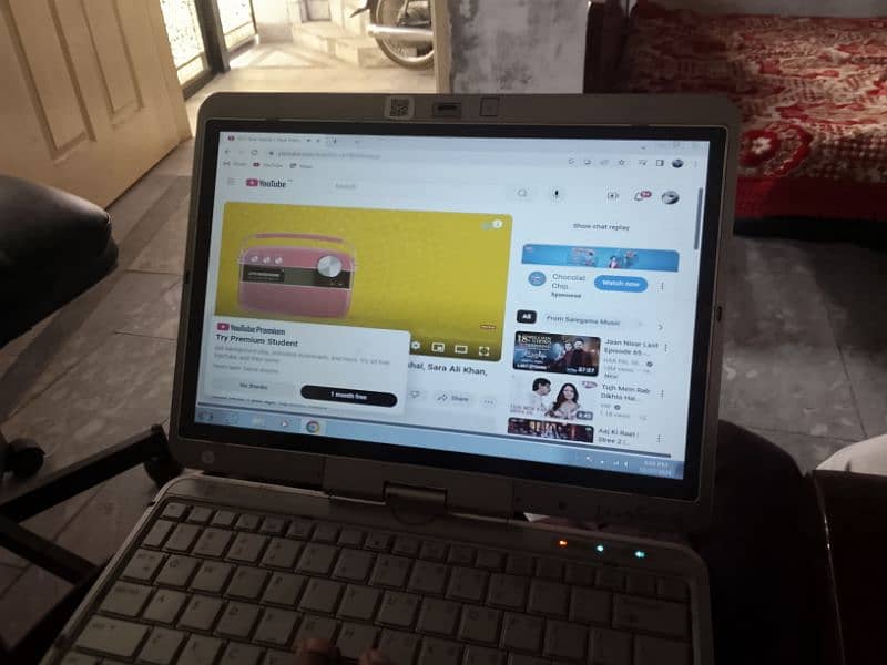 5 generation HP laptop urgent for sale 13