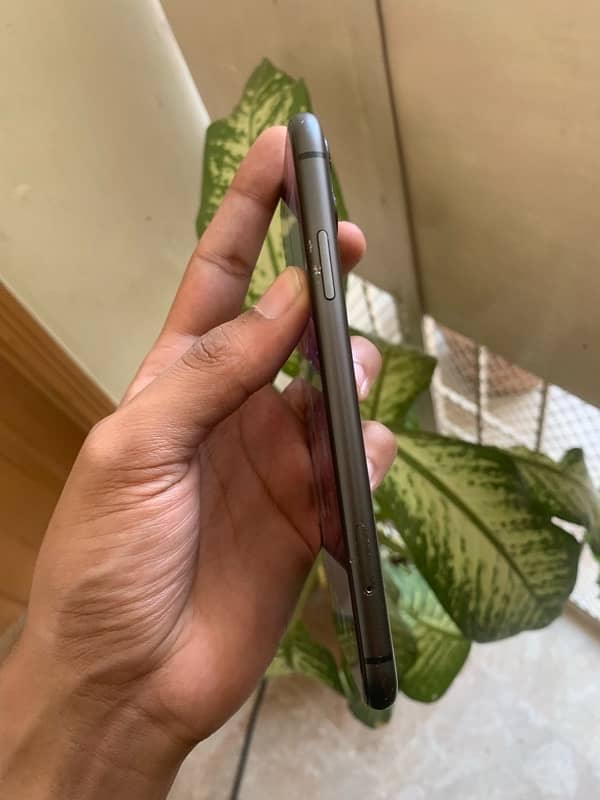 IPHONE 11 128GB PTA appoved 1