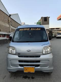 Daihatsu Hijet 2013 batter than every clipper acty