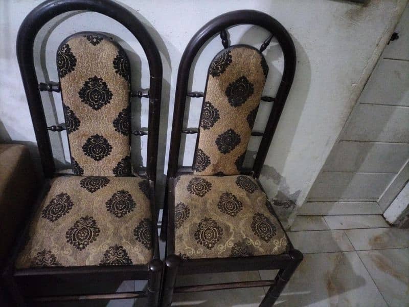 kapron wali almari۔      dining table and 4 chairs    choti almari 2