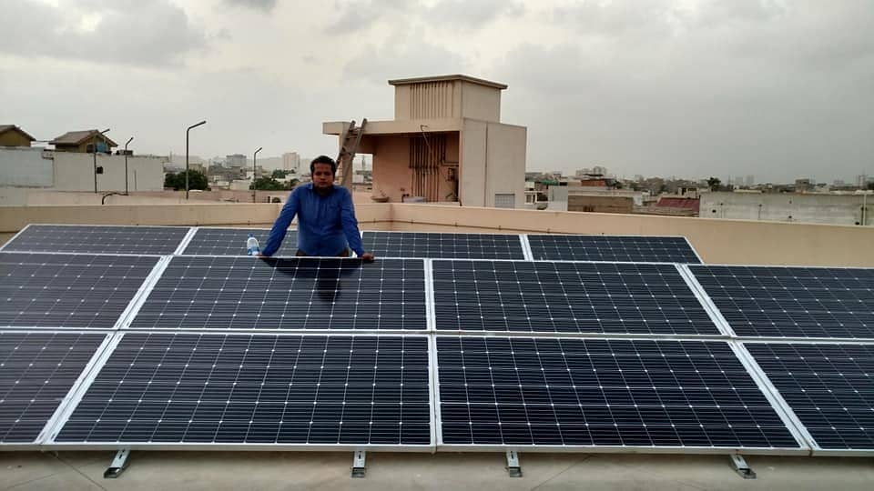 3 Kw OFF Grid Solar System Run 3 Fans 5 Lights 1 Fridge 3