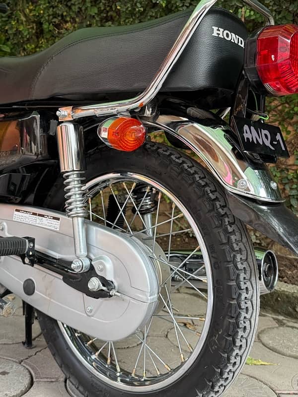 Honda 125 Self start 5