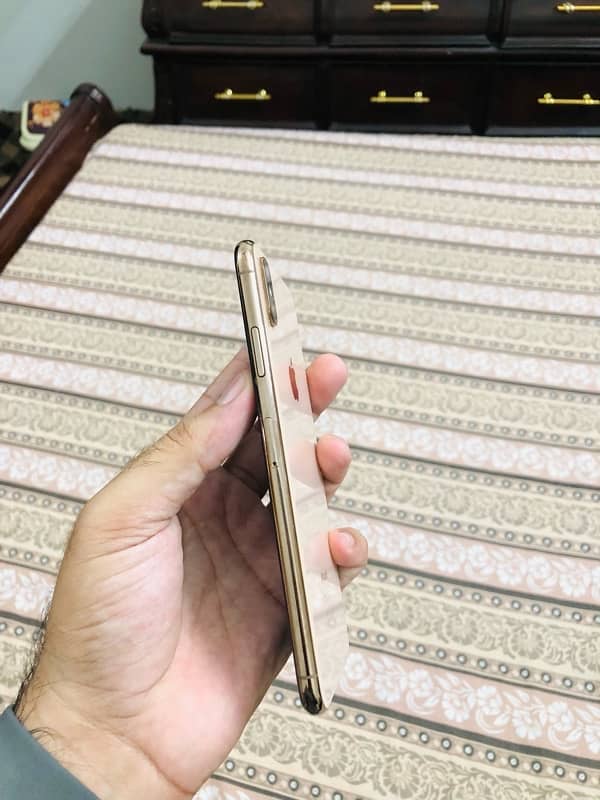 Iphone Xs Max 256Gb Non PTA Sim working 2