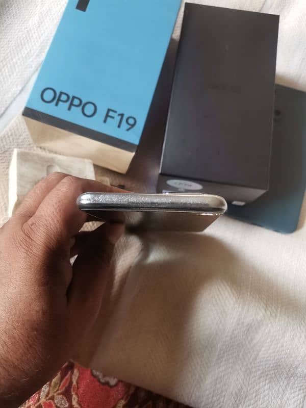 Oppo F 19 6GB 128GB 6