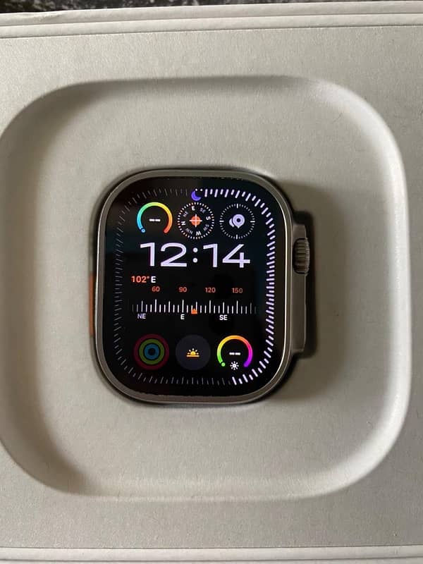 Apple Watch Ultra 2 11