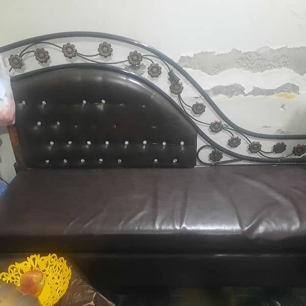 iron sofa set 1 2 and 3seater 2