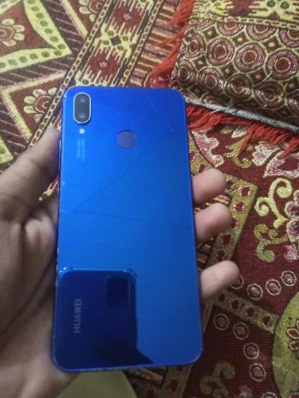 Huawei nova 3i 4/128 0