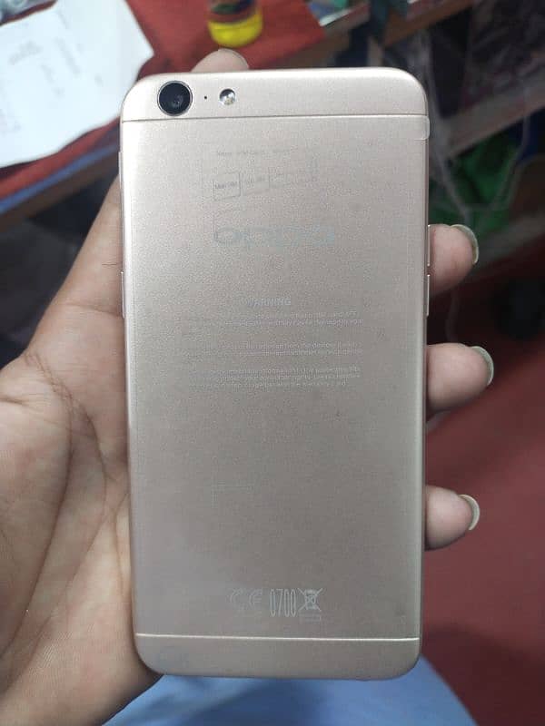 oppo A57 10 by 10 condition 4 gb 64 gb original only mobile 1