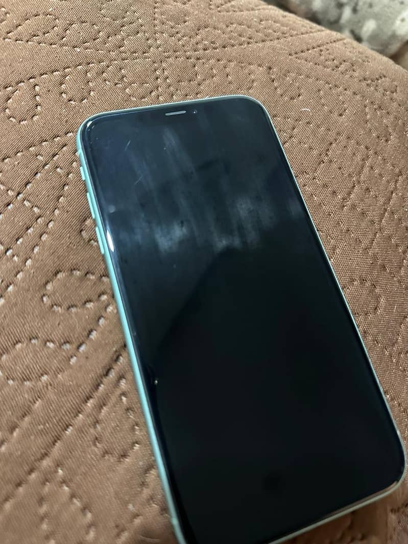 Iphone 11Non PTA 1