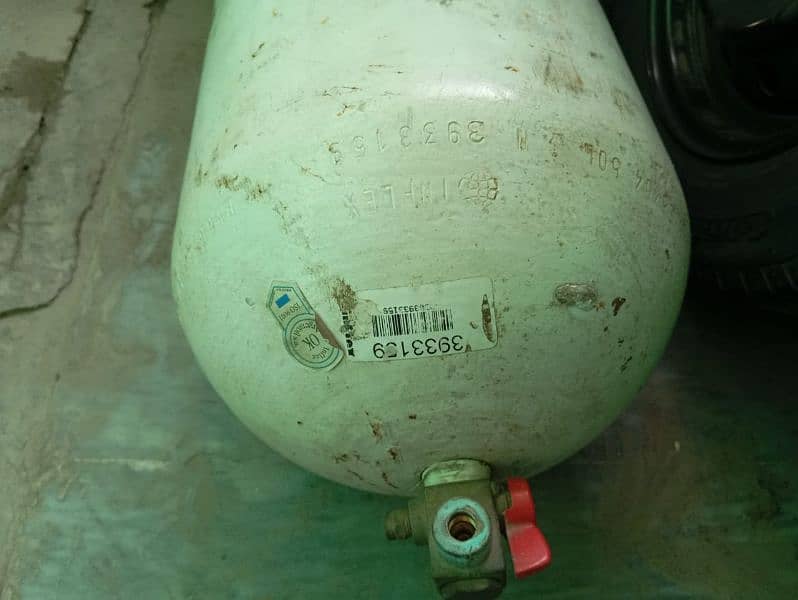 cng lpg cylinder with kit . 2