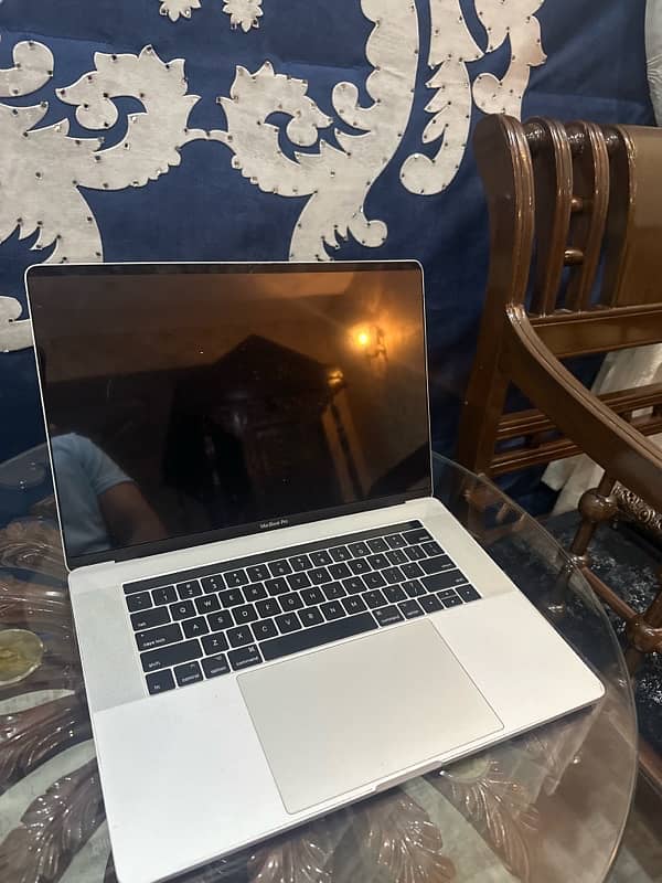 MacBook Pro 2017 1