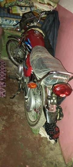 Honda 125 (New Condition)