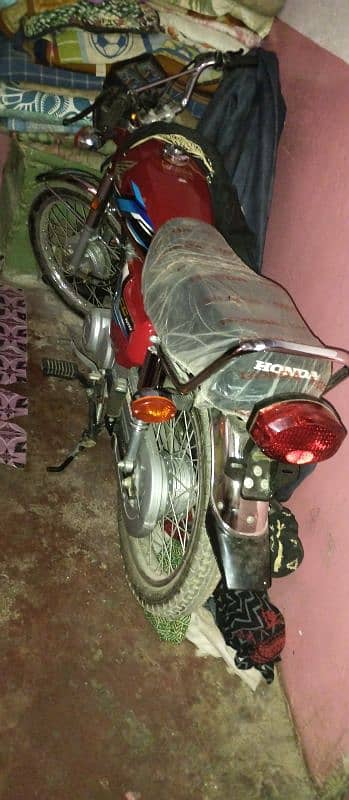 Honda 125 (New Condition) 0