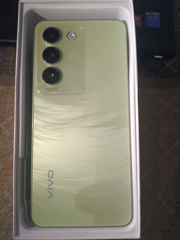 VIVO Y100 For Sale 0