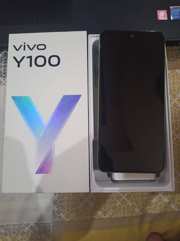 VIVO Y100 For Sale 1