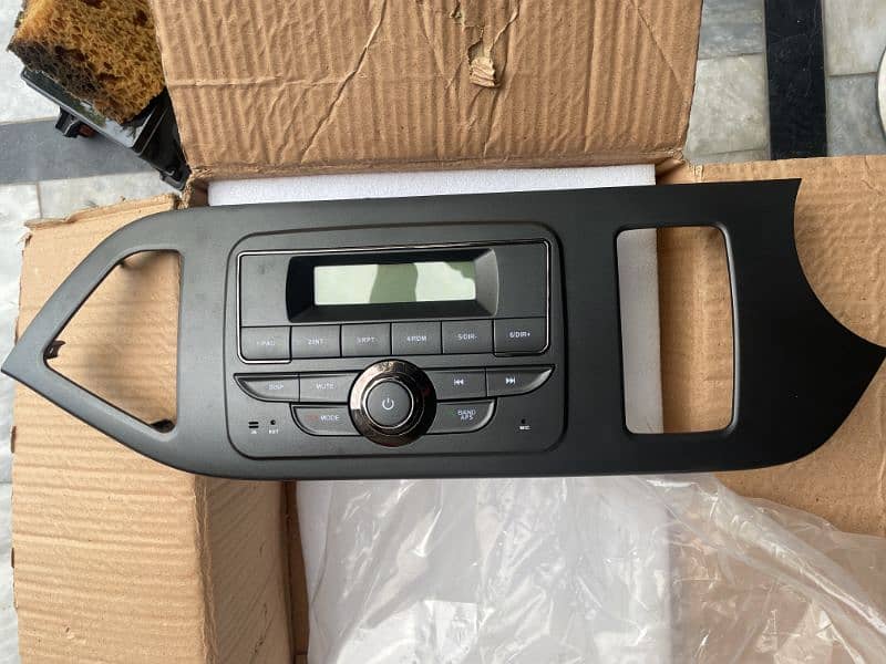 Kia Picanto Media Player with bluethooth 0