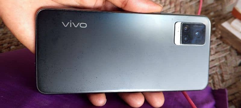 vivo V20 8+⁴/128 GB with box 12