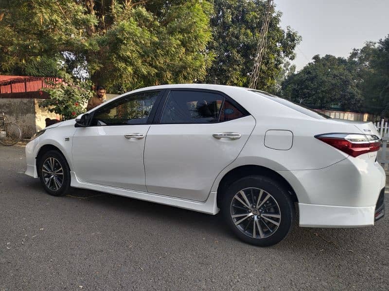 Toyota Corolla Altis 2022 15