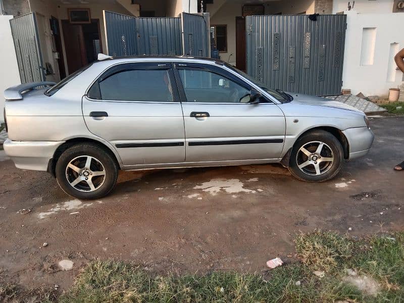 Suzuki Baleno 2003 9