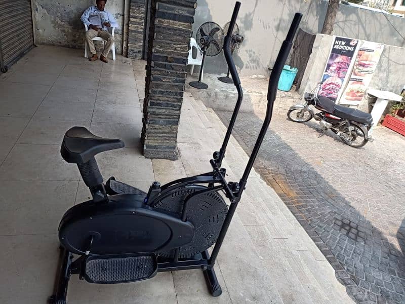 Exercise Cycling Machine 0