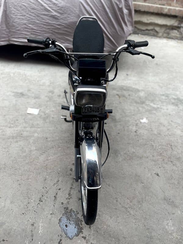 Honda CD 70 2019 5