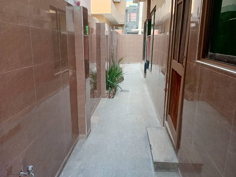 10 Marla House Available For Rent In Abdalians Society Johar Town 2