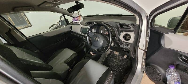 Toyota Vitz 2013/2017 3