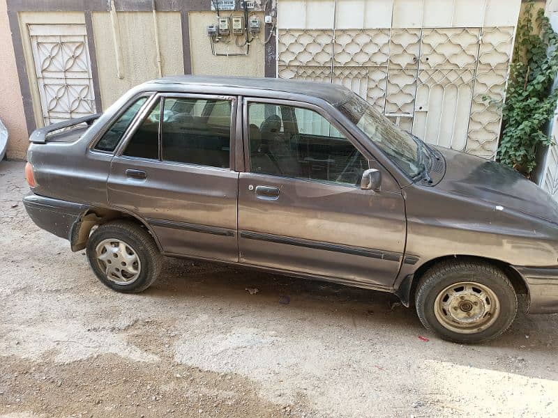 KIA Classic 2002 13