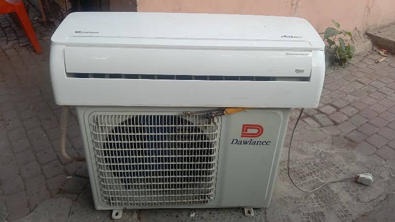 Dawlance 1ton  DC inverter 0