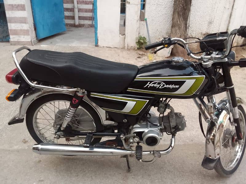 united 70cc 2023 model in neat condition urgent sale  03089555226 6